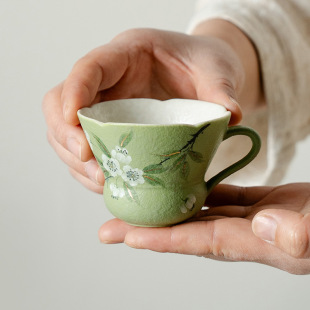 �¿�ɾG�����L÷���������ڰѱ�����Ůʿ�豭������Ʒ������