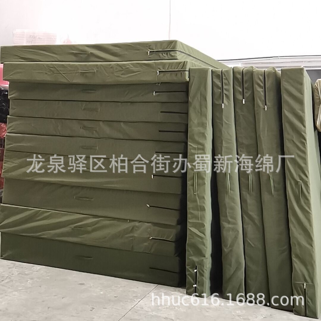 供应学校跳高防摔海绵垫/体育训练防护海绵垫/聚氨酯高弹海绵垫