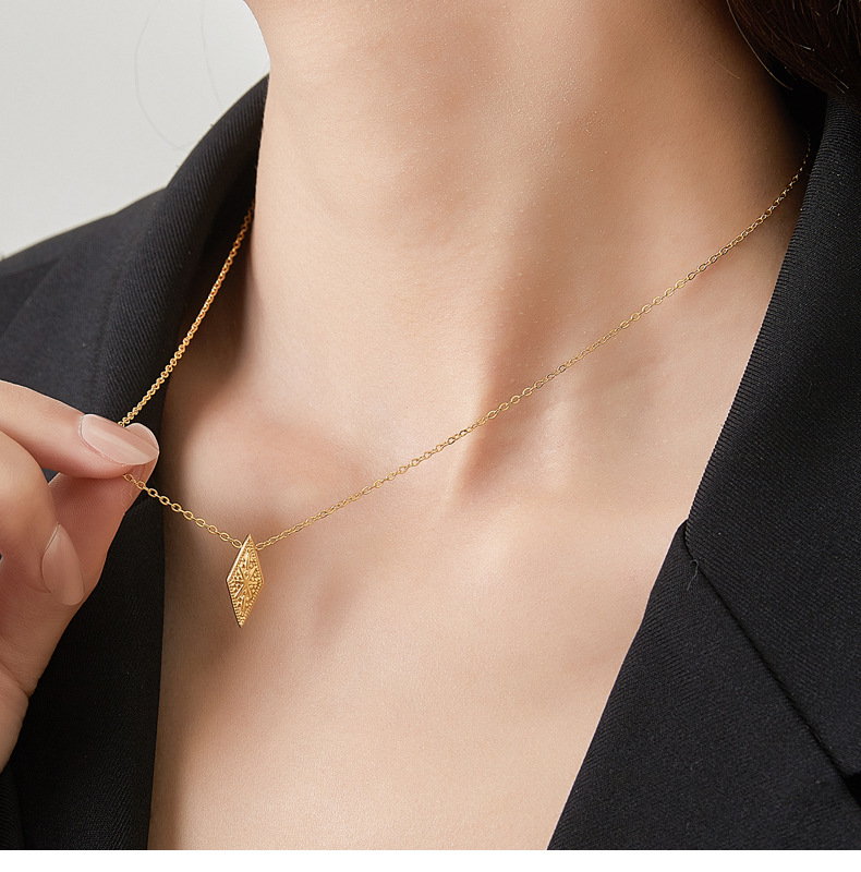 Fashion Rhombus Titanium Steel Gold Plated Pendant Necklace 1 Piece