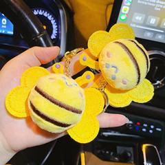 アニメのぬいぐるみのキーホルダーが可愛いです。