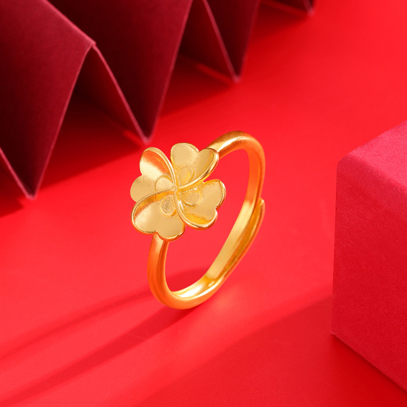 Nuevo anillo de oro de vietnam hoja de ginkgo femenina flor de cuatro hojas hueco ajustable anillo de oro de imitación todo fósforo joyería de estilo nacional