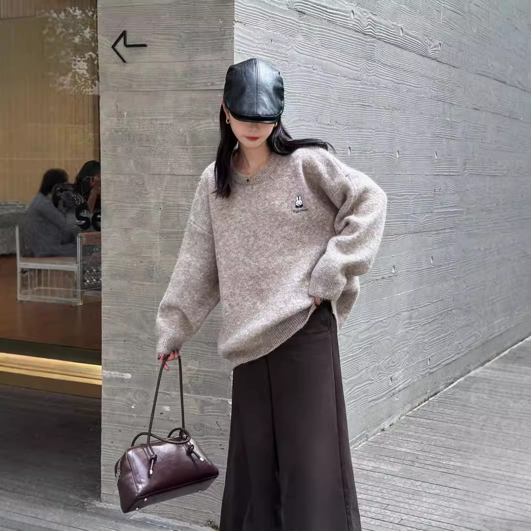 24 invierno Puyuan cuello redondo suéter rosa mujer otoño invierno bordado conejo camisa de punto viento lento
