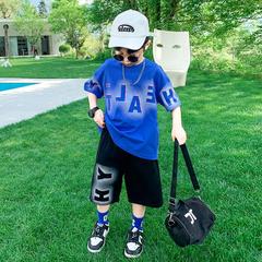 洋氣男童T恤中大童短袖2022夏季新款網紅童裝字母印花圓領套頭衫