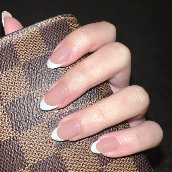 Classic French Wear Armor European and American Cross-border Foreign Trade Nail Art Short Almond Armor Simple Style Nail Nails