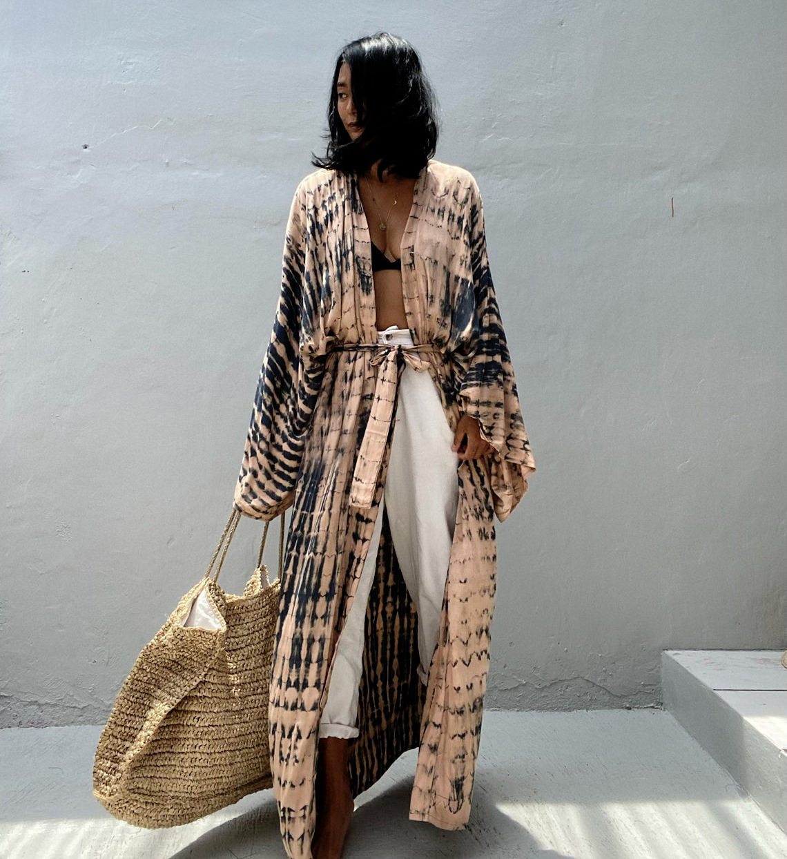 Cárdigan con estampado de rayón explosivo transfronterizo kimono blusa de bikini ropa de protección solar de vacaciones camisa de playa MB304