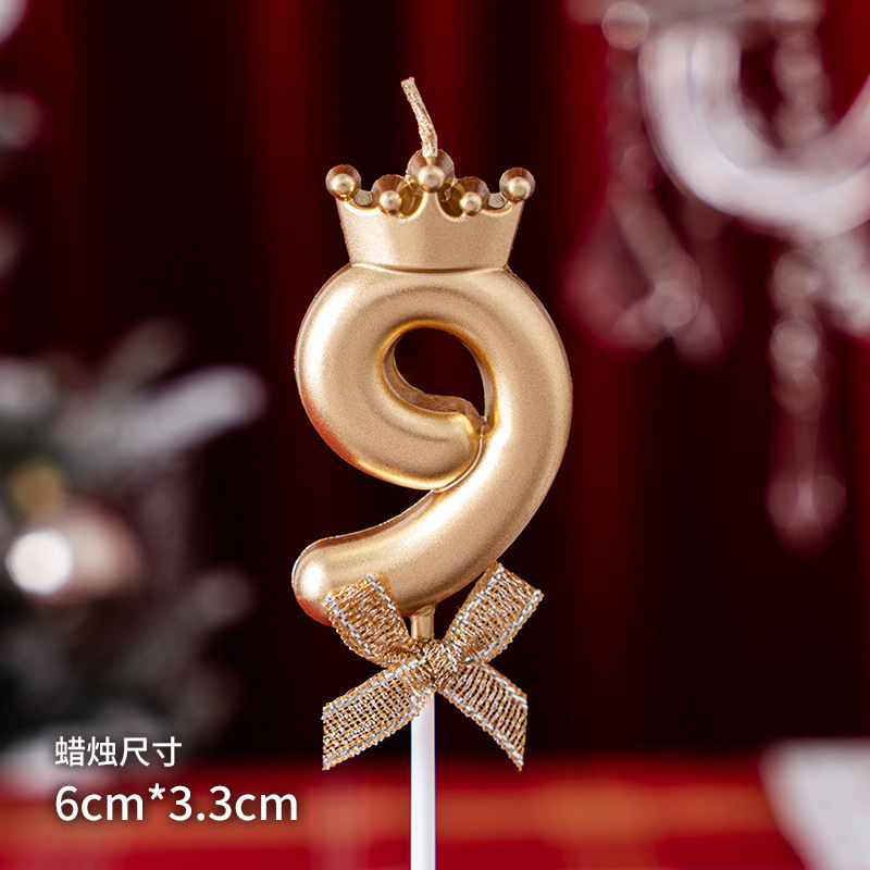 Rojo en línea creativo corona arco digital vela decoración de la torta de cumpleaños plug-in de fiesta de cumpleaños de vestir