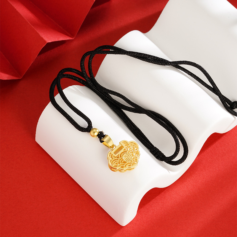 Estilo antiguo patrimonio chino Xiangyun seda collar imitación oro colgante bendición de los hombres y las mujeres no se desvanecen moda nacional caliente