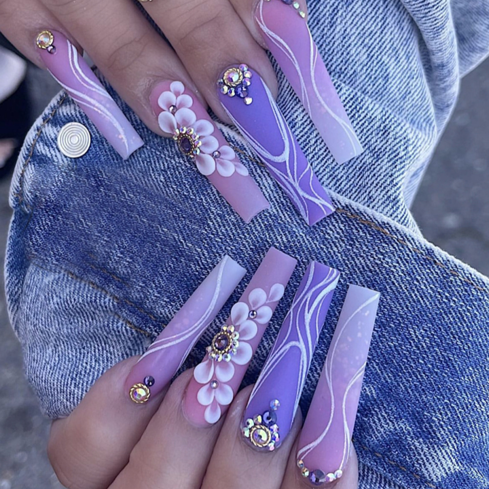 Parches de uñas transfronterizos europeos y americanos, parches de uñas a cuadros morados taro, parches de uñas hechos a mano con incrustaciones de diamantes de cristal solar