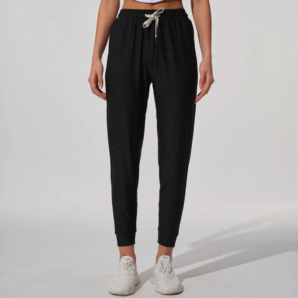 Carbon black (trousers)