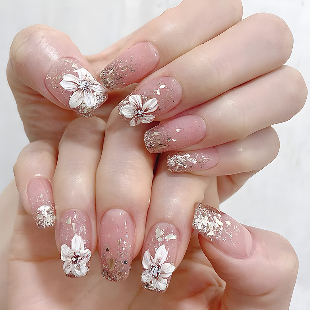 24 piezas de uñas en polvo de brillo dorado, parche de uñas de venta caliente dulce y elegante, armadura de ropa larga de moda de venta caliente