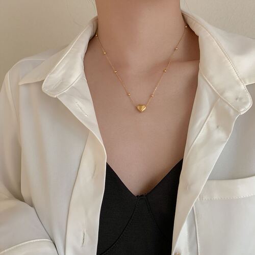 Simple love titanium steel necklace women's niche design 18K gold clavicle chain new necklace accessories pendant