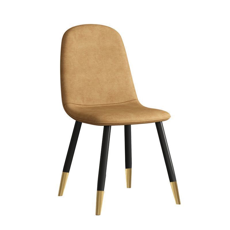 Sillas de comedor sillas de ocio domésticas nórdicas lujosas sillas de respaldo de hierro forjado modernas y simples sillas de mesa de negociación sillas de comedor
