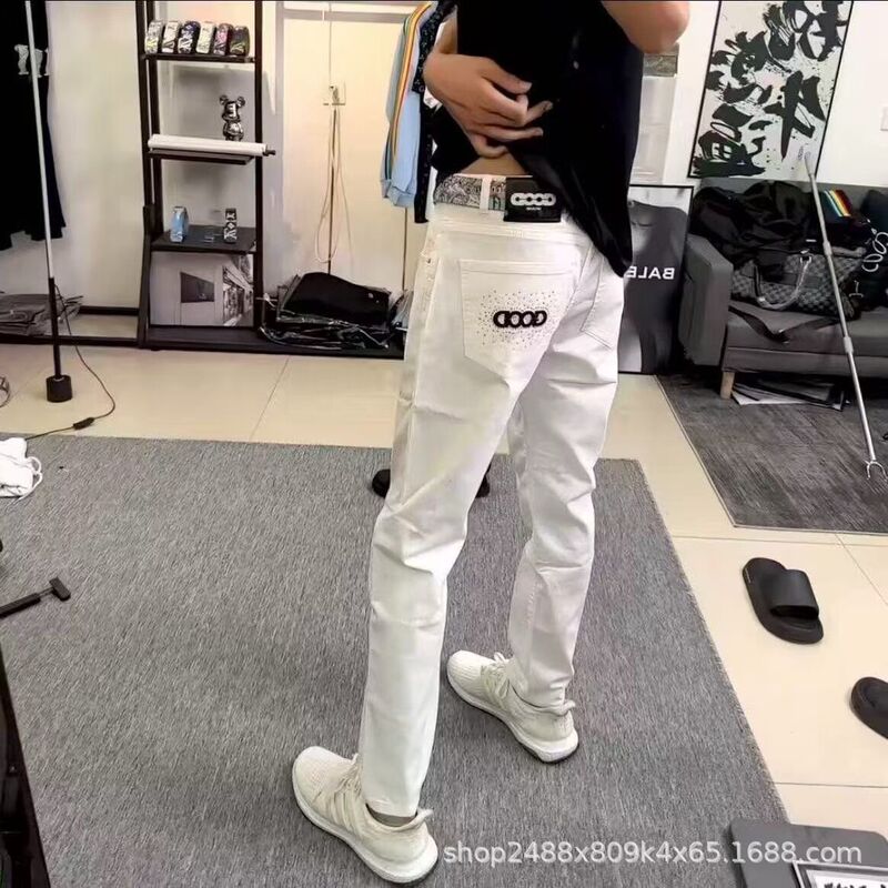 Trendy Letter Embroidery Jeans, Slim Fit, Stylish, Cool, Versatile Straight-Leg Skinny Jeans Trendy Letter Embroidery Jeans, Slim Fit, Stylish, Cool, Versatile Straight-Leg Skinny Jeans