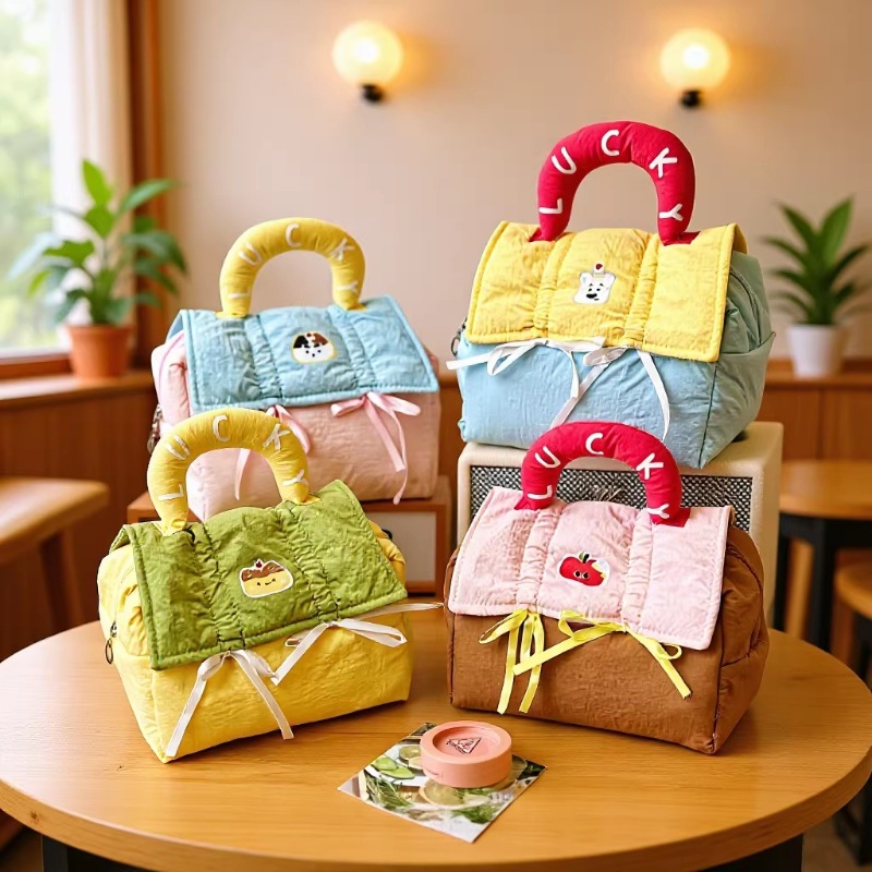 New Style Ribbon Small House Cosmetic Bag, Souvenir Mini Portable Storage Bag, Cute Cartoon Style Toiletry Bag