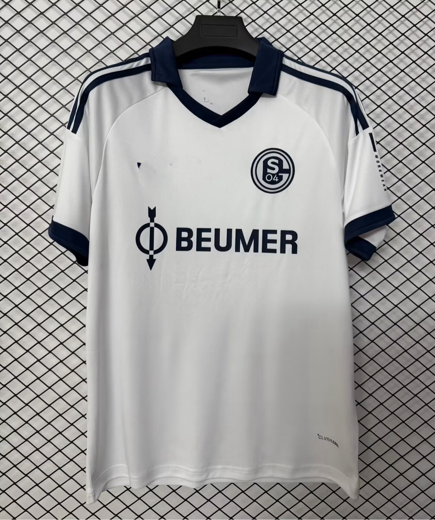 2627 Schalke 04 partido fuera de casa / S (100-120 libras)