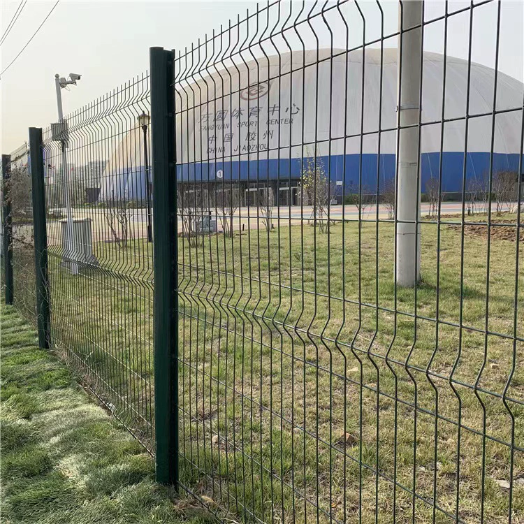 Забор, вилла, поездка парковка