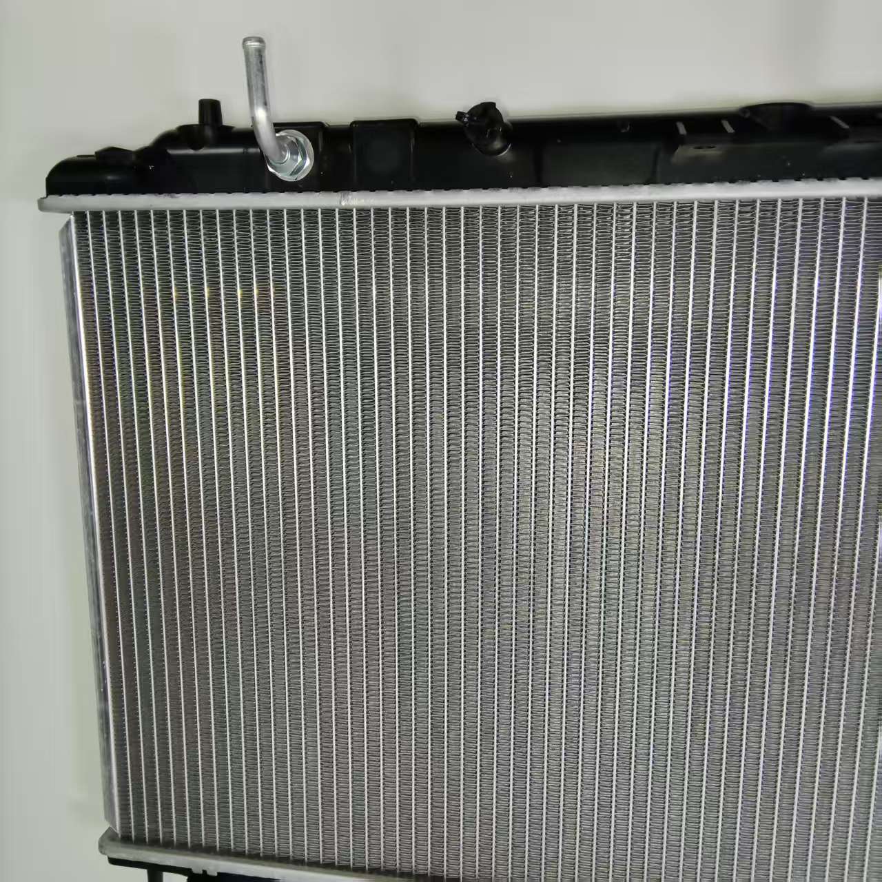 Compatible with 2009-2014 Honda first-generation Spirior radiator parts, model number 19010-RL9-H51