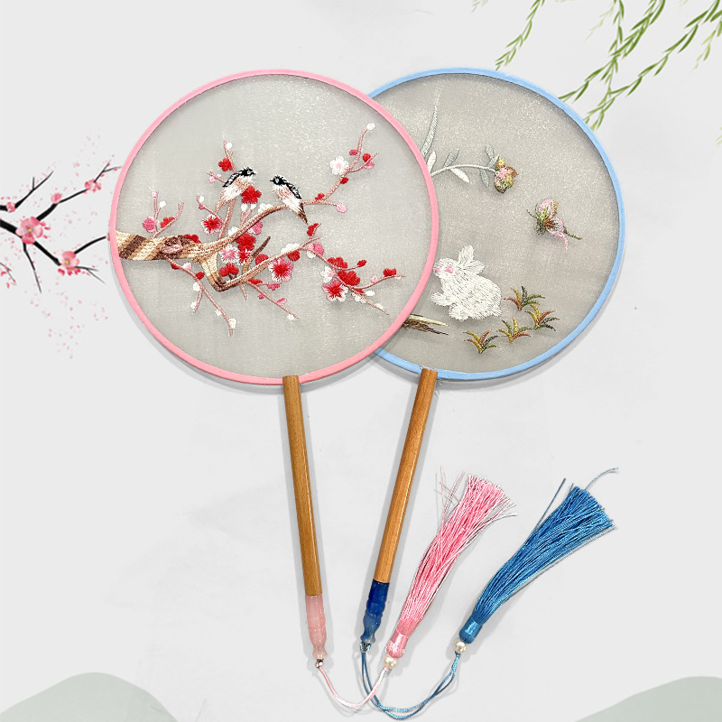 Abanico de grupo bordado Abanico redondo clásico Abanico de palacio Hanfu chino Estilo antiguo Mango largo Borla Cheongsam Ventilador de baile de seda transparente