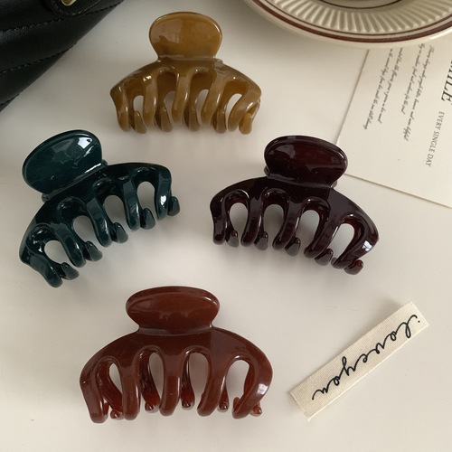 Temperament burgundy shark clip medium size back of head clip fresh girl hair clip new Korean hair clip hair accessory