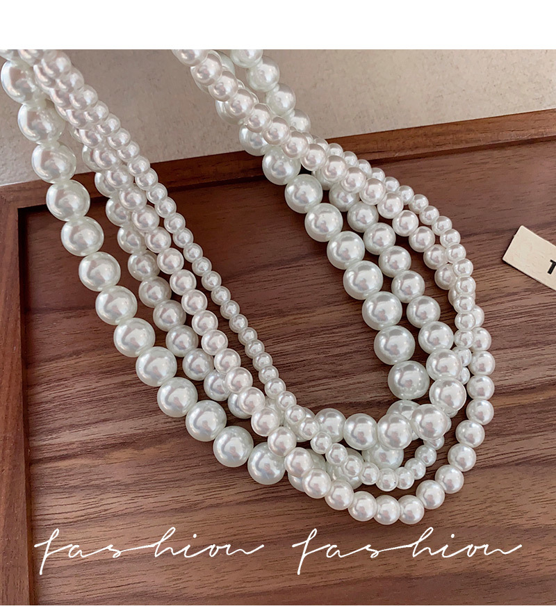 Collana lunga con perle di vetro stile francese elegante vintage_voghion.com