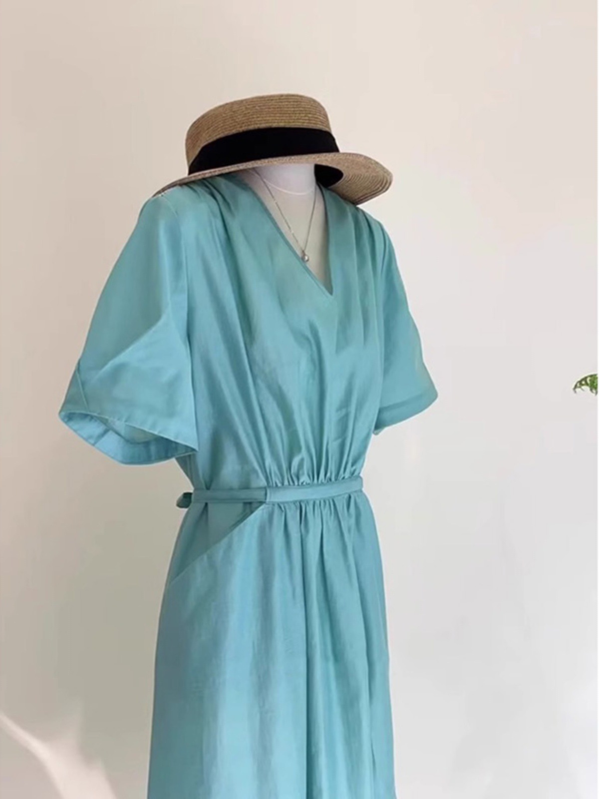 Đầm maxi nữ thắt eo dáng dài màu xanh dương mùa hè FL231978 — Đầm chi tiết 4