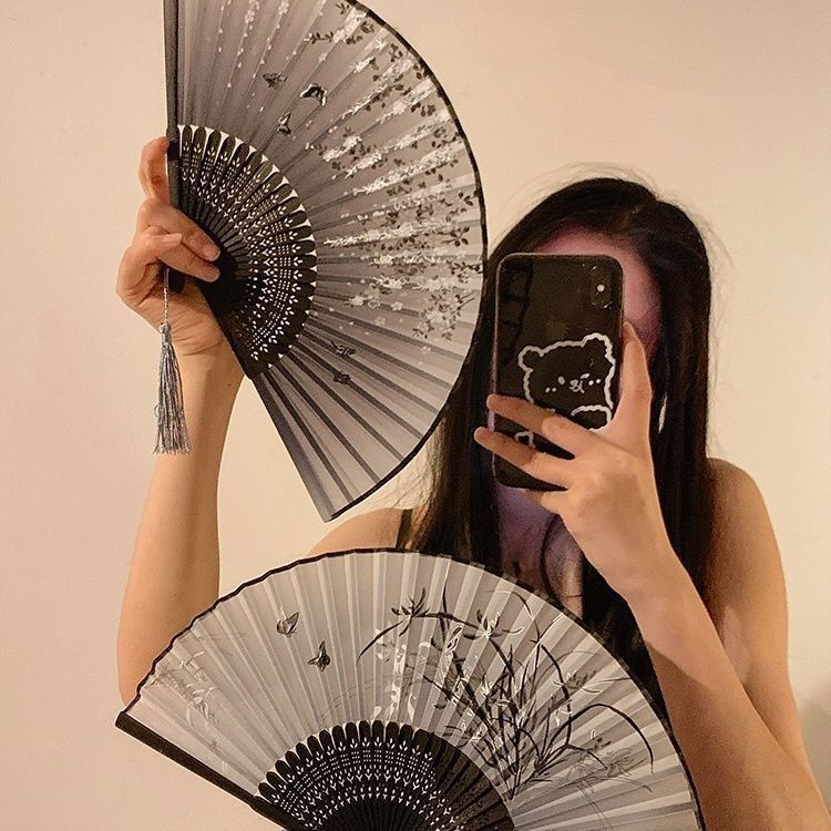新しい中国風の折りたたみ扇子、夏の古代スタイルのポータブル中国風のポータブル漢服チャイナドレス馬面スカート扇子|undefined