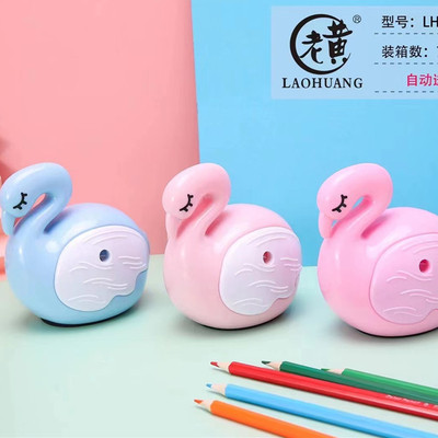 Cartoon children pencil sharpener swan dinosaur Fox Adorable pet chick Pencil sharpener Volume knife Pencil sharpeners wholesale