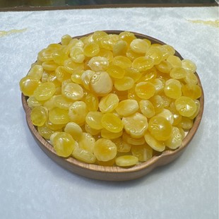Natural Russian Beeswax Ruyi Lock Accessories Beeswax Accessories Wholesale Through-Hole Beeswax Ruyi Lock Accessories about 13X15