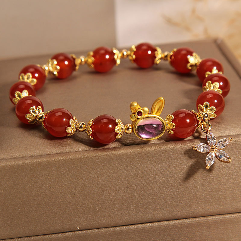 Pulsera de conejo de ágata roja mujer estilo coreano elegante pulsera colgante de flores de cinco hojas pulsera de regalo para novias estudiantes
