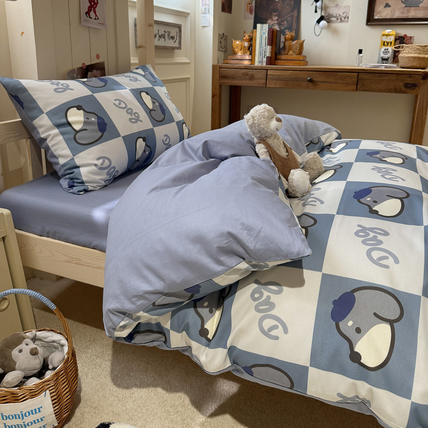 Dormitorio de estudiantes de tres piezas de cama de algodón sábanas de cama de cuatro piezas de cama para estudiantes de secundaria y universidad cama individual para niños
