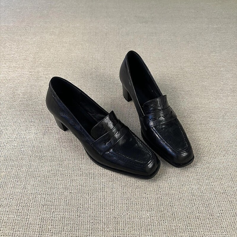 In Stock~ Versatile and Comfortable for Commuting, Retro Single Shoes, Loafers, College-Style Soft-Soled High-Heeled Elegant Leather Shoes for Women In Stock~ Versatile and Comfortable for Commuting, Retro Single Shoes, Loafers, College-Style Soft-Soled High-Heeled Elegant Leather Shoes for Women