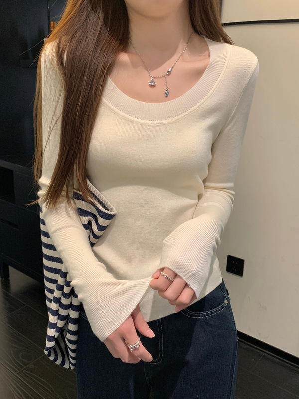 法式气质U领长袖针织衫女秋季修身显瘦内搭打底衫百搭ins套头上衣|undefined