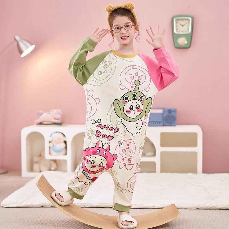 女の子の連体パジャマ子供の長袖は春と秋の赤ちゃんに風邪をひかれないようにされています。|undefined