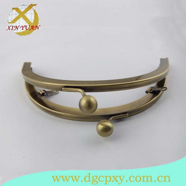 供应铁铰,银钱包铰,五金铰 ，手袋五金配件