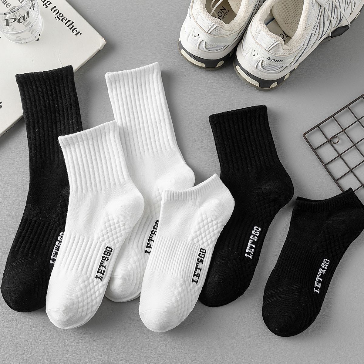 Socks women's mid-calf ins fashionable all-match men's socks short socks handsome breathable sweat-absorbent women's socks sports socks men couple