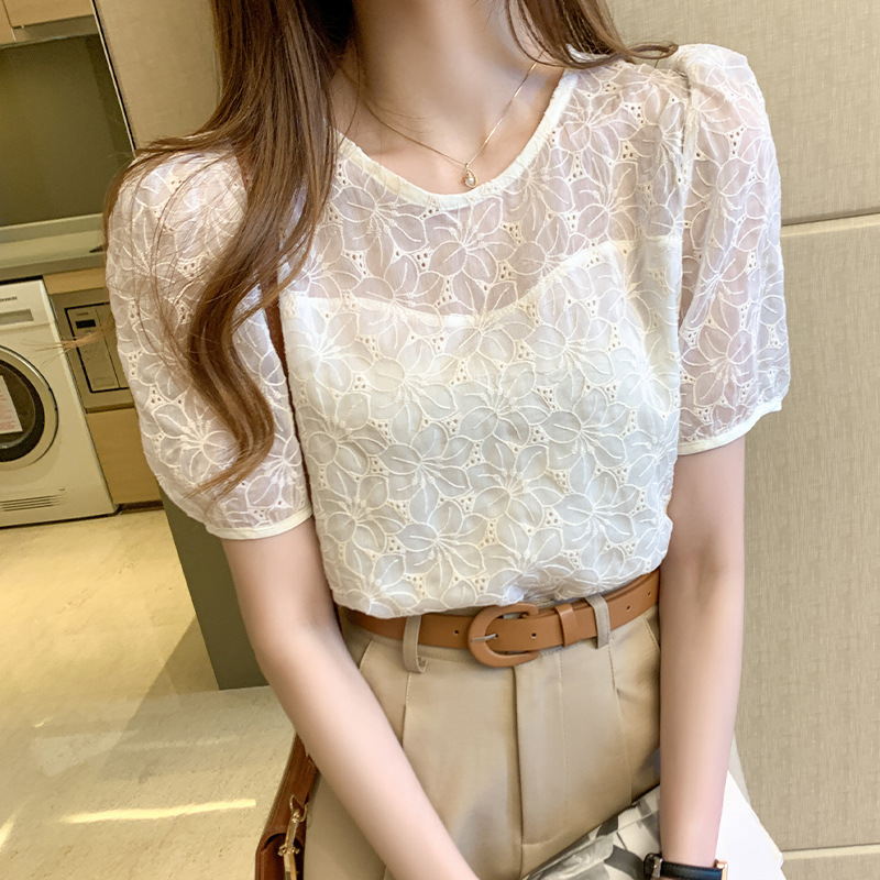 Chiffon shirt plus size women's top 2024 Summer new lace bottoming shirt puff sleeve short sleeve Korean style small shirt