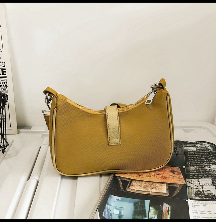 Autumn And Winter New French Style Temperament Fashion Shoulder Bag Simple All-match Mother And Child Bag Simple Messenger Bag display picture 22