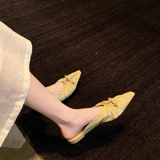 Summer New Grape Mom with Triangle Buckle Hollow Pointed Pleated Baotou Outer Wear Slippers Mueller Half Slippers for Women