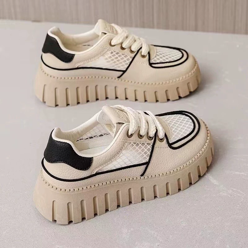 Летние дышащие универсальные белые туфли на толстой подошве для женщин 2023 Новые Летние Повседневные Удобные сетчатые повседневные кроссовки