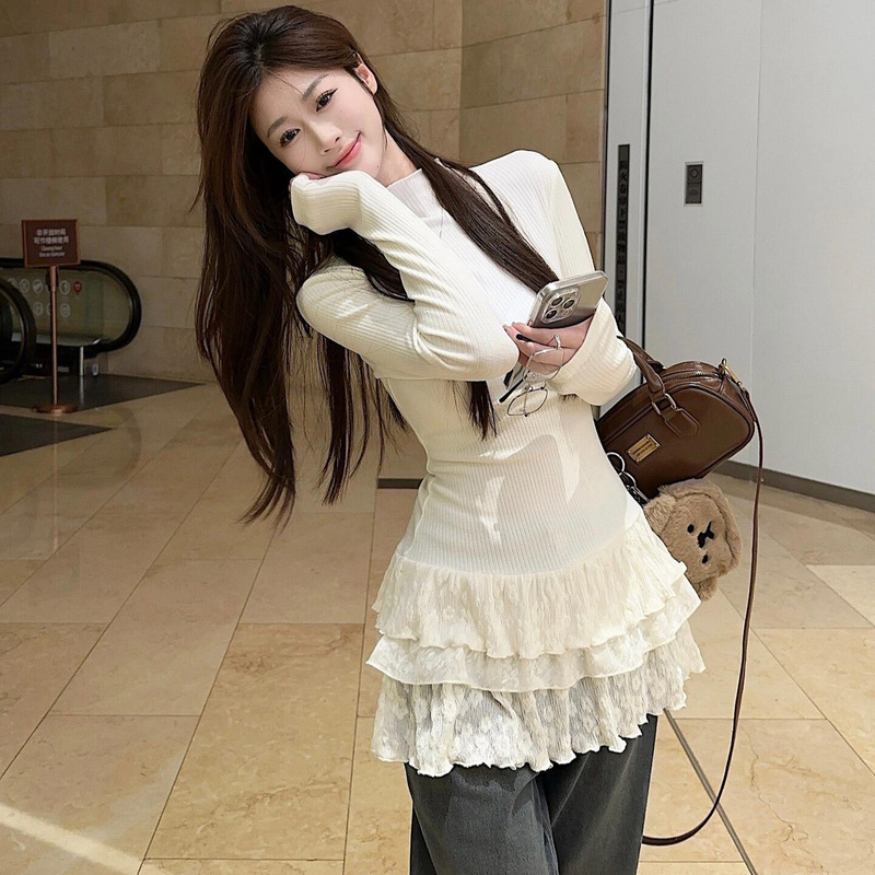 Korean-Style Design Ruffled Half-High Collar Long-Sleeve Knit Top for Women, Early Spring Multi-Layered Lace Slim-Fit Inner Wear Korean-Style Design Ruffled Half-High Collar Long-Sleeve Knit Top for Women, Early Spring Multi-Layered Lace Slim-Fit Inner Wear