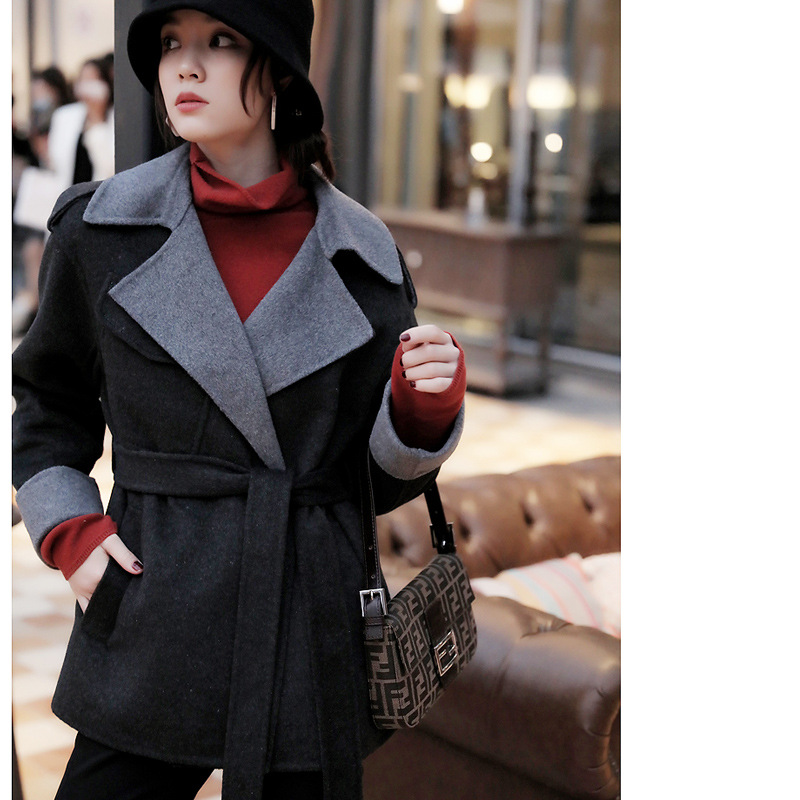 Elegant demi-season double-sided belt, short coat