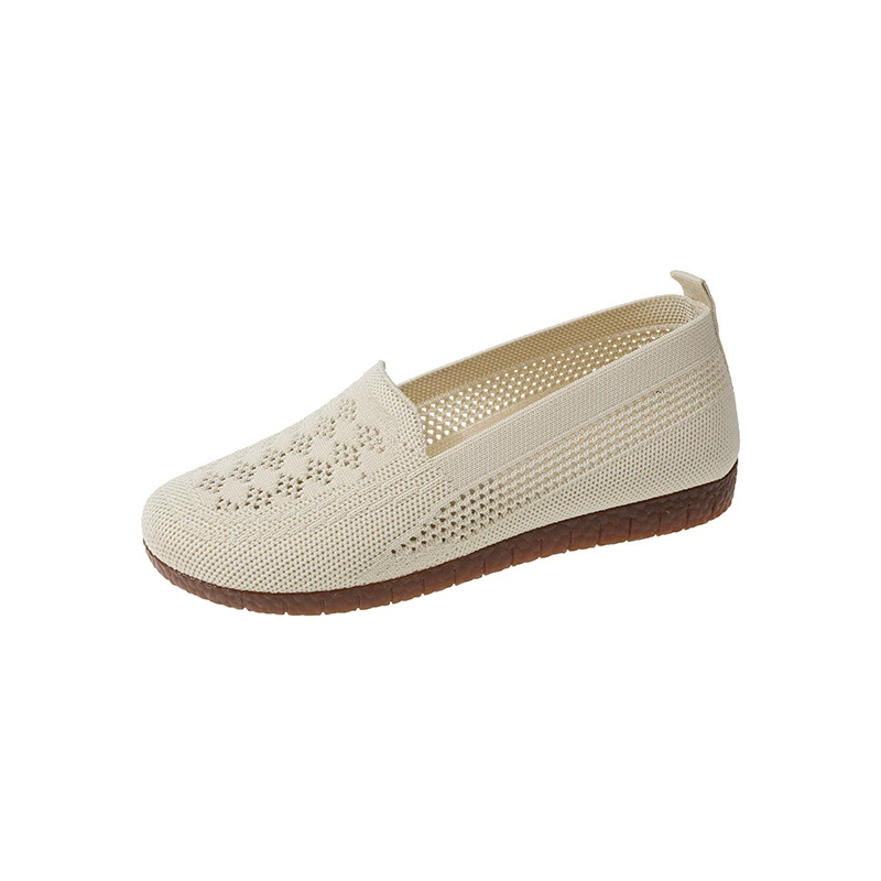 Slip-ons, shoes for mother, breathable sandals, soft sole
