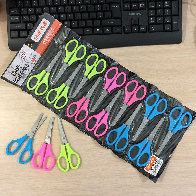 Suministros para estudiantes tijeras multifuncionales hechas a mano tijeras de seguridad para niños papelería al por mayor