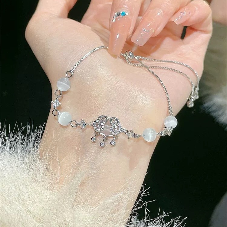 Peace Lock Bracelet for Women, Unique Minimalist Style Cat's Eye Stone Bracelet, Fashionable Versatile Ethnic Style with Inlaid Zirconia