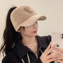 �m�ϸ��RβñŮ�ﶬ���r�б�ůᘿ��������Ůʿ����ë�����ñ��