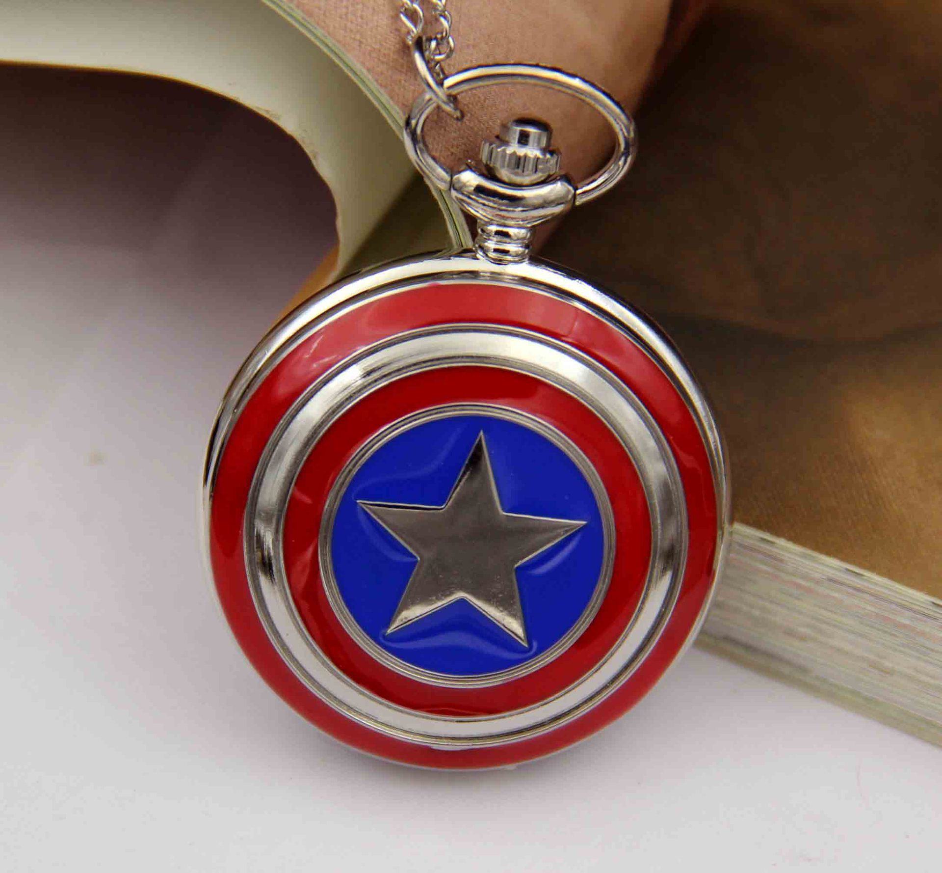 Anime pocket watch anime surrounding the American team growing up…