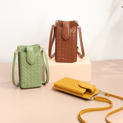 Mini trendy Korean-style woven phone bag, fashionable and simple, versatile crossbody bag with a sense of elegance, vertical version women's shoulder bag