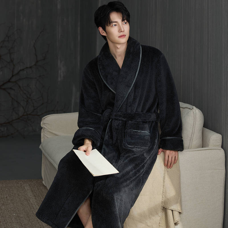 300g Autumn and Winter Nightgown Men's Large Size Loose Bathrobe 2025 Coral Fleece Thickened Velvet Teenagers Home Clothes Men
