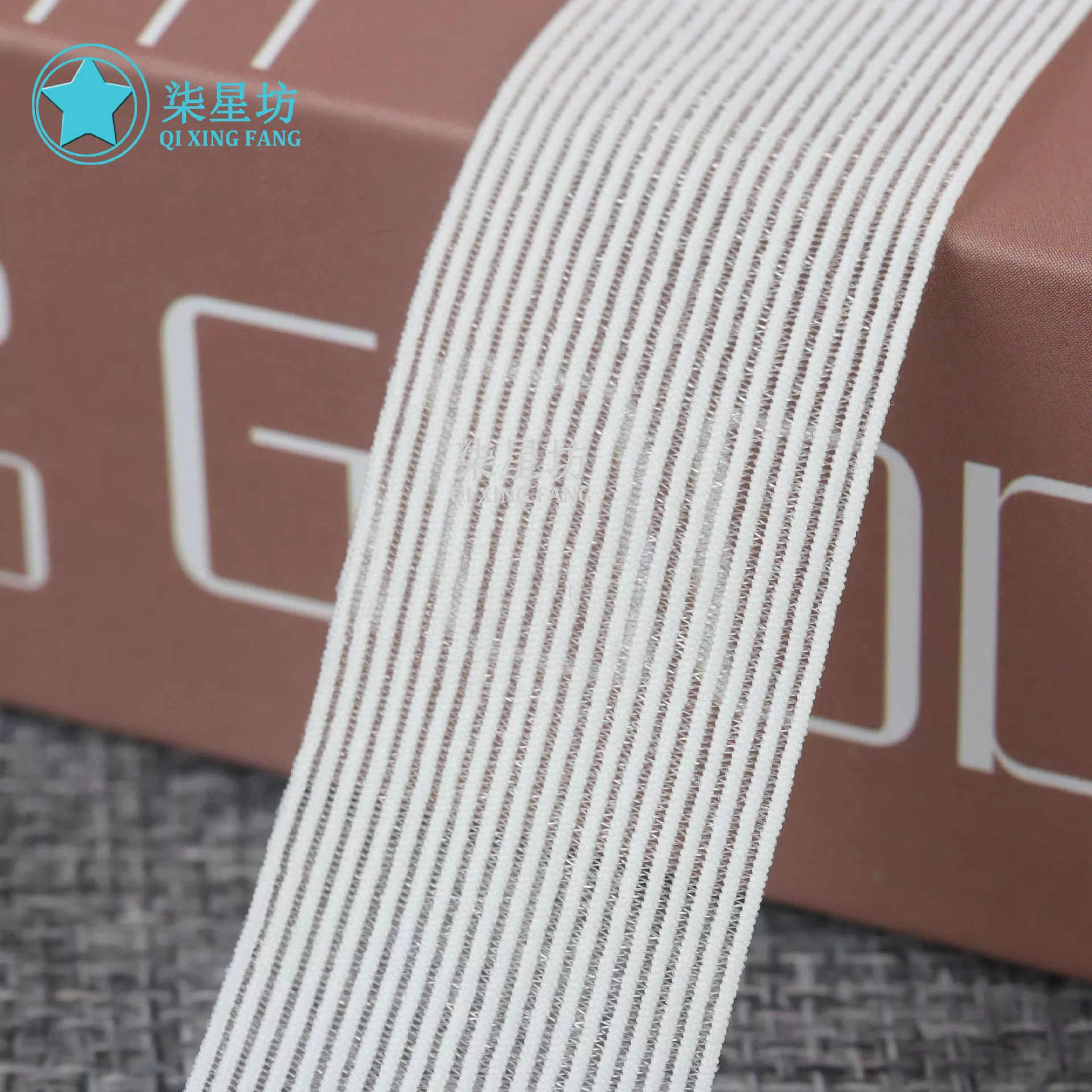 Спотовые крючки ультратонкие и эластичные 0,6 CM-4,0 CM черно-белые высокопулевые ремни для талии брюк с резиновыми нейлоновыми аксессуарными материалами