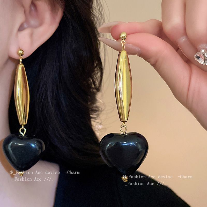 Pendientes de perlas de cristal de diamante de aguja de plata pendientes largos de lujo de Luz Retro europeo y americano pendientes dulces frescos de alto grado para mujeres